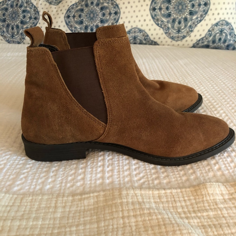 Ankle boots